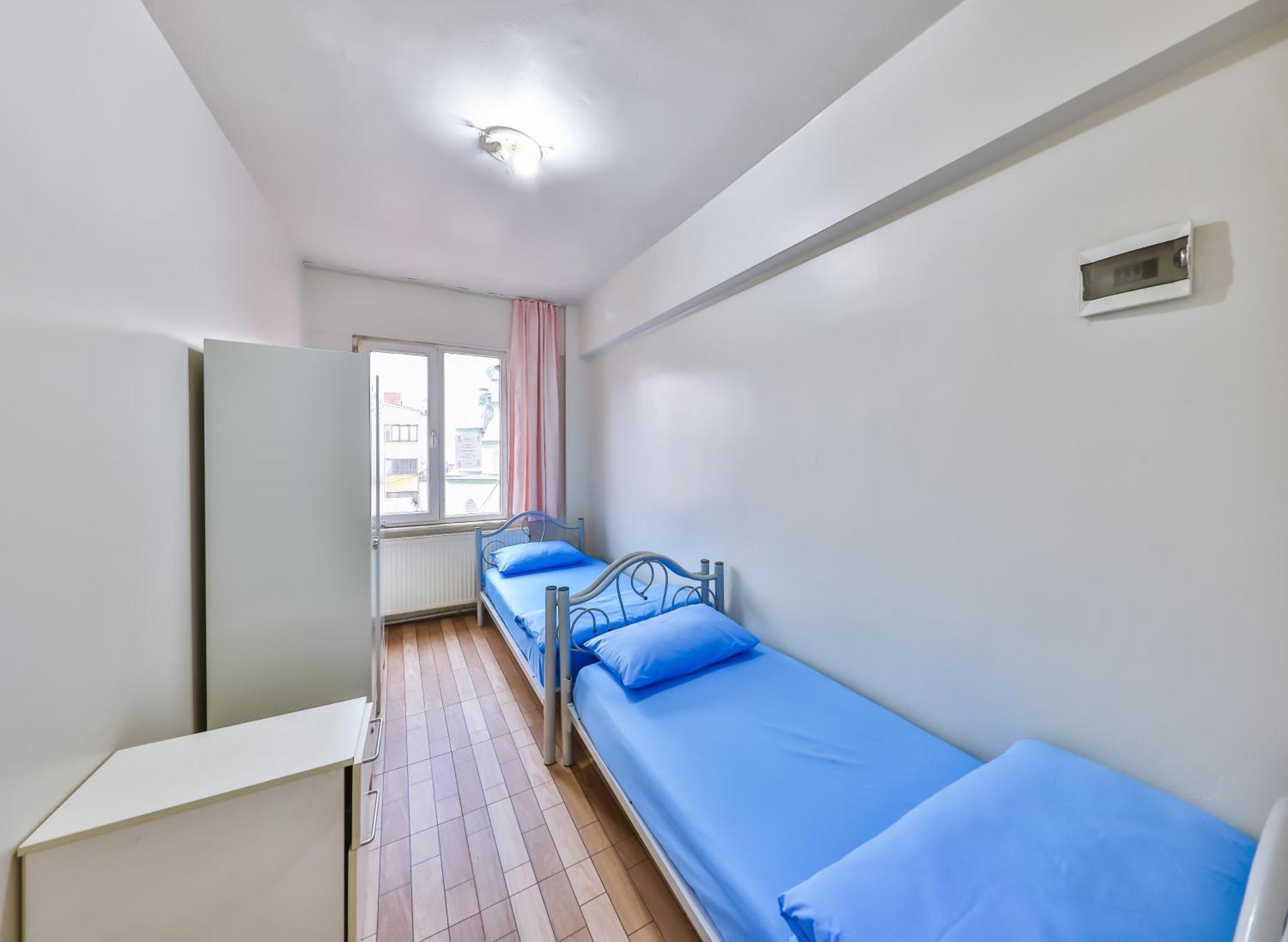 Goekce Pansiyon - Only Men Istanbul Ngoại thất bức ảnh